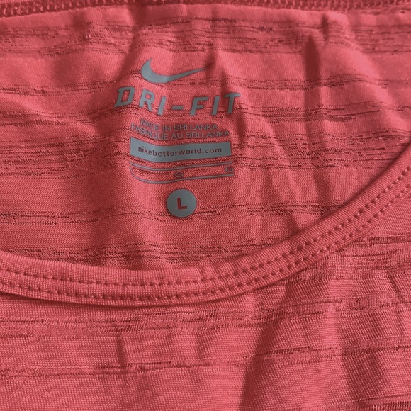 Nike Dri-Fit Sheer Pink T-Shirt Top Sz L - Picture 2 of 5